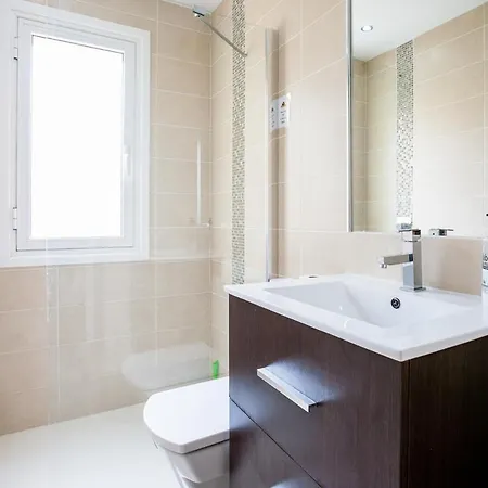 Playa De Fanabe Sleeps 8 With Pool And Wifi Villa