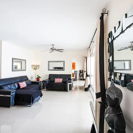 Villa Playa De Fanabe Sleeps 8 With Pool And Wifi