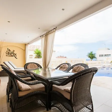 Playa De Fanabe Sleeps 8 With Pool And Wifi Villa Costa Adeje (Tenerife)